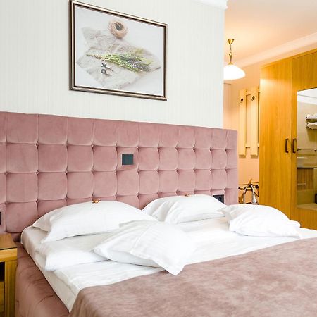 Hotel Roser House Boutique - Pe Malul Lacului โกลีบิตซา ภายนอก รูปภาพ
