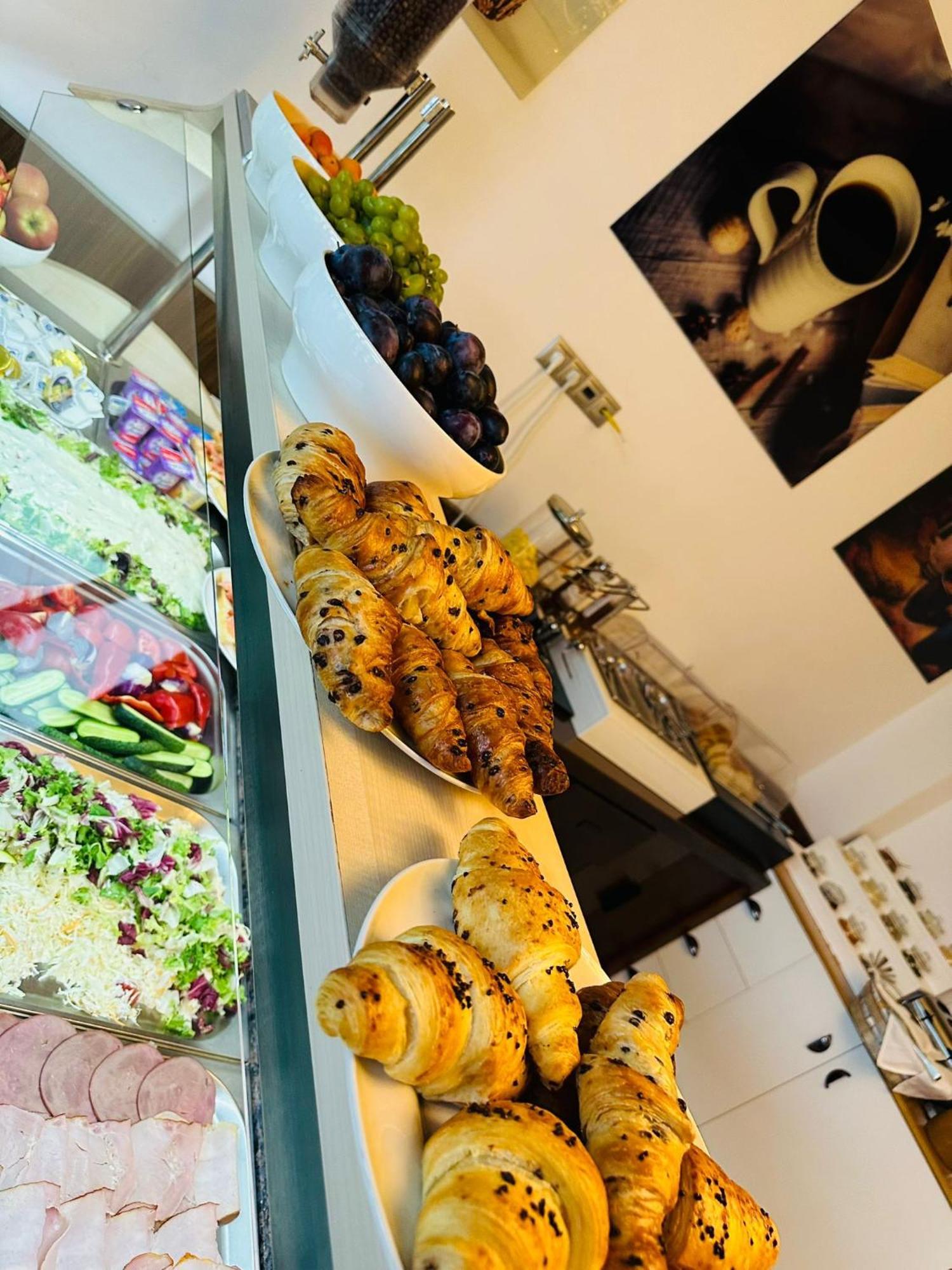 Hotel Roser House Boutique - Pe Malul Lacului โกลีบิตซา ภายนอก รูปภาพ